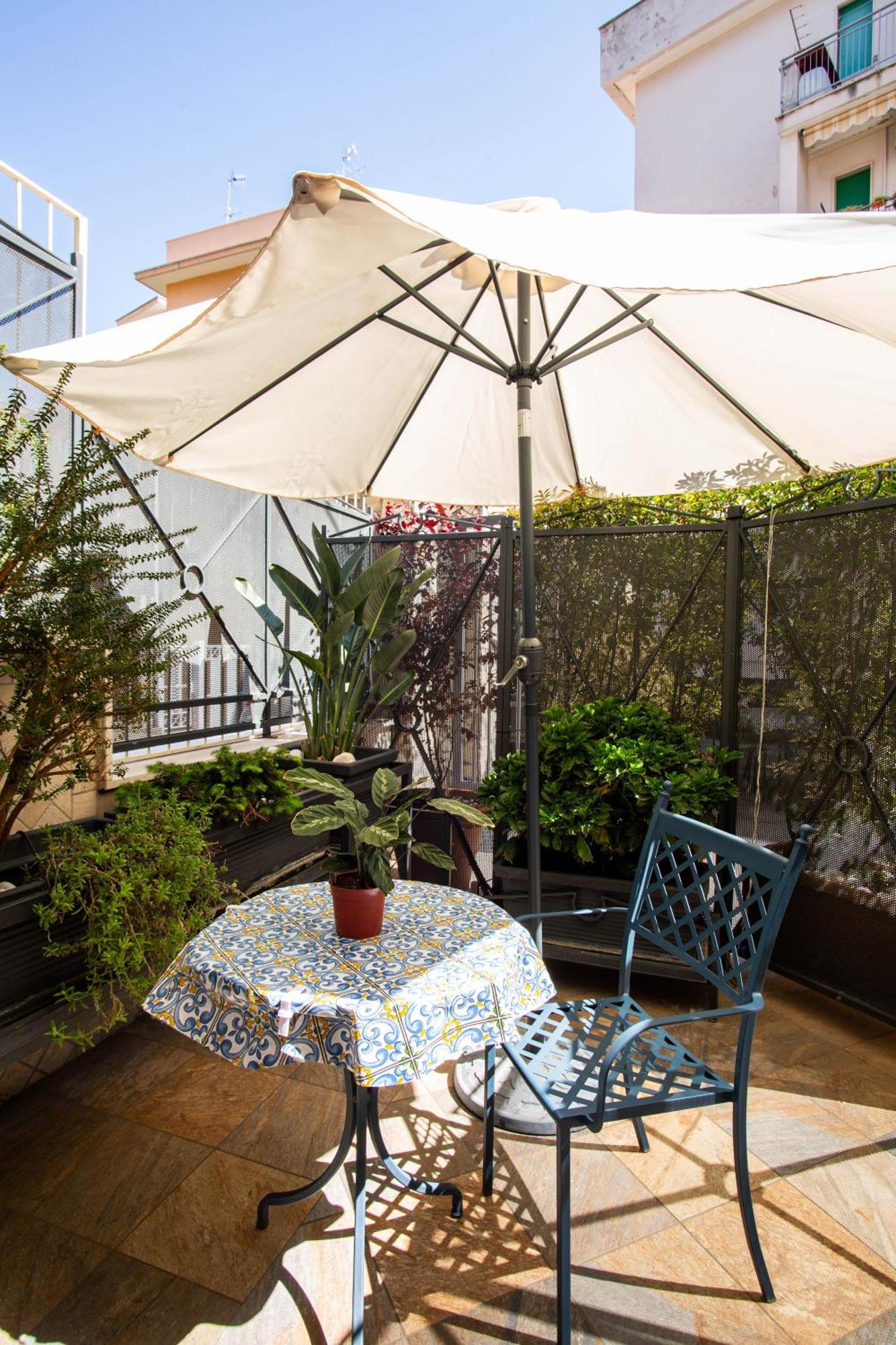 Little Rock Guest House Gaeta Exterior photo